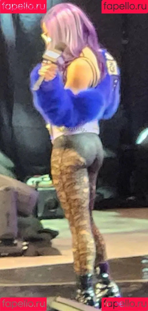 Sasha Banks Onlyfans Photo Gallery 
