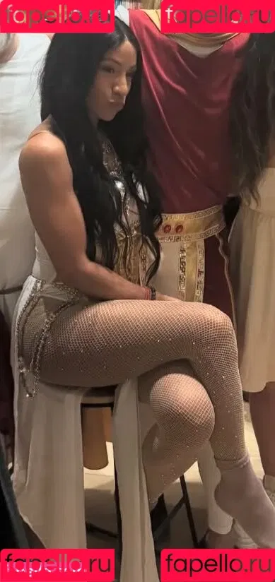 Sasha Banks Onlyfans Photo Gallery 