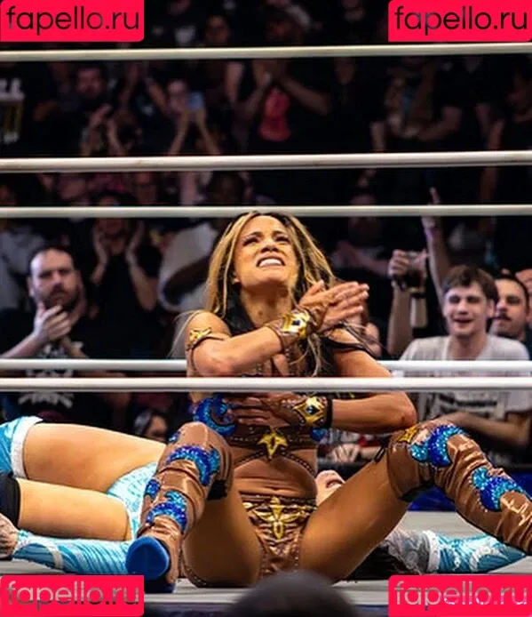 Sasha Banks Onlyfans Photo Gallery 