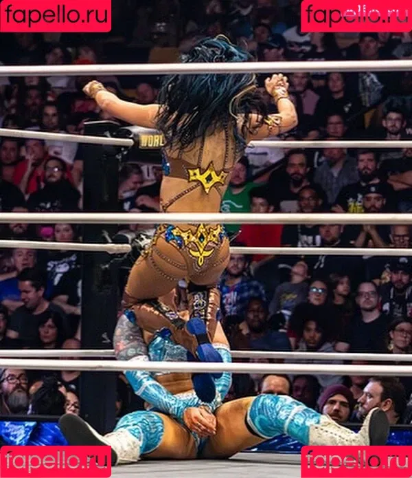 Sasha Banks Onlyfans Photo Gallery 