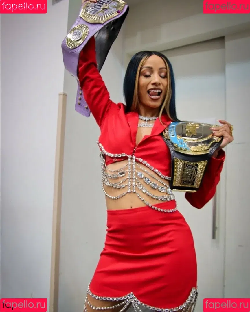 Sasha Banks Onlyfans Photo Gallery 