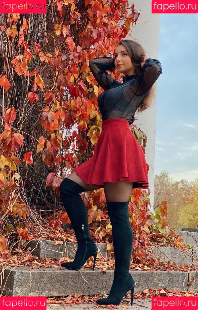 Elena Deligioz Onlyfans Photo Gallery 