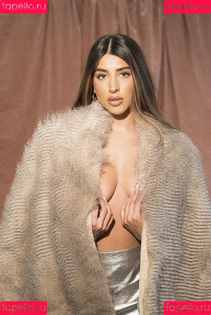 Shanna Signh Onlyfans Photo Gallery 