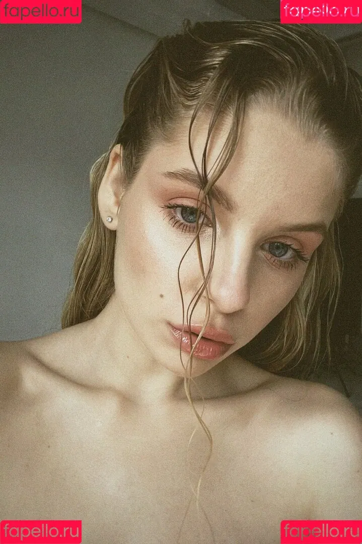 lyubovvomne Onlyfans Photo Gallery 