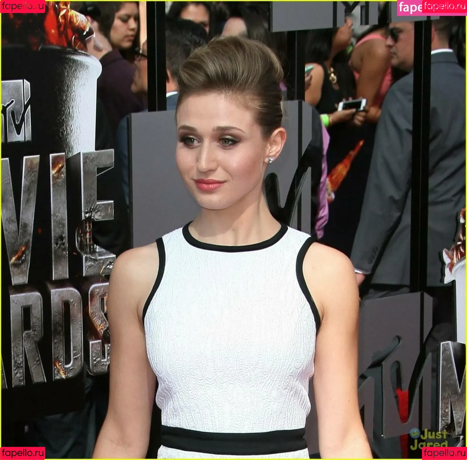 Rita Volk Onlyfans Photo Gallery 
