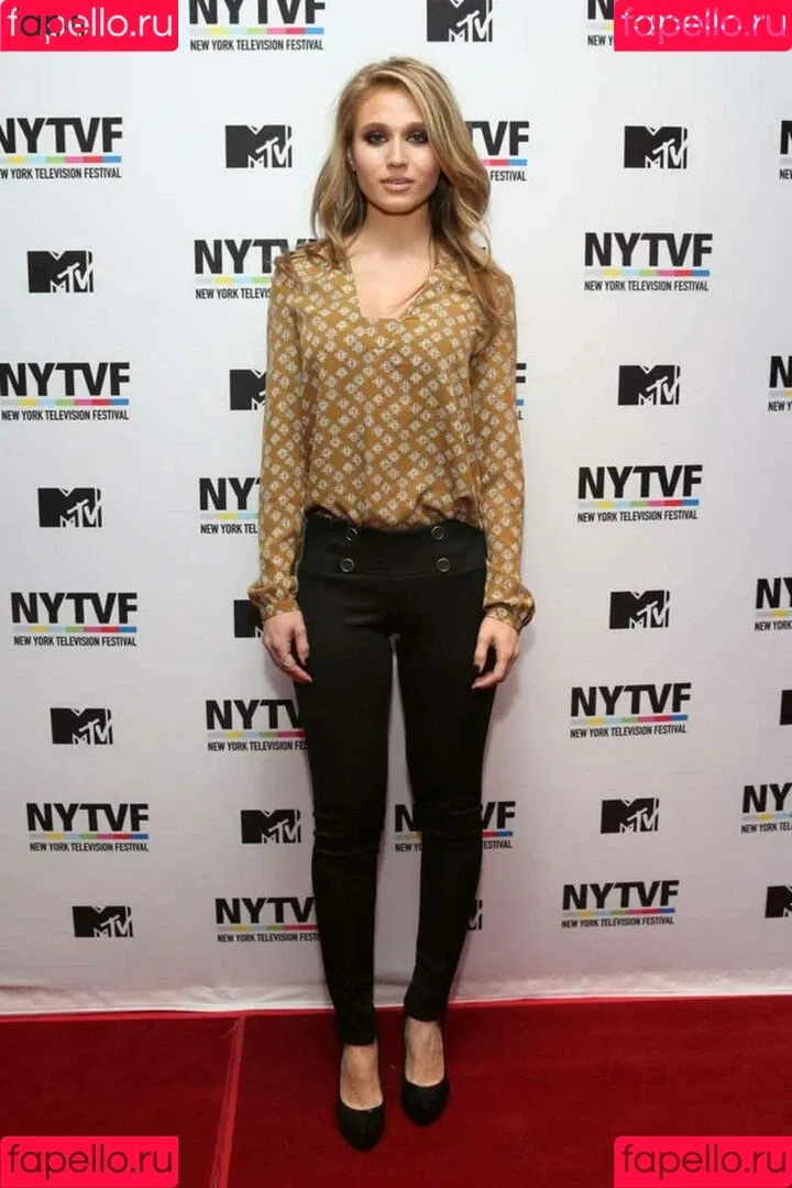 Rita Volk Onlyfans Photo Gallery 