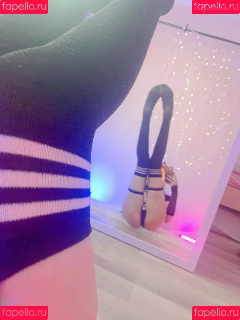 Lea Lolly Onlyfans Photo Gallery 
