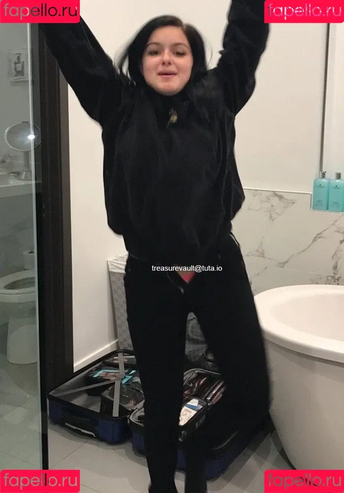 Ariel Winter Onlyfans Photo Gallery 