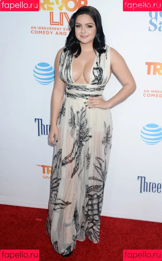 Ariel Winter Onlyfans Photo Gallery 