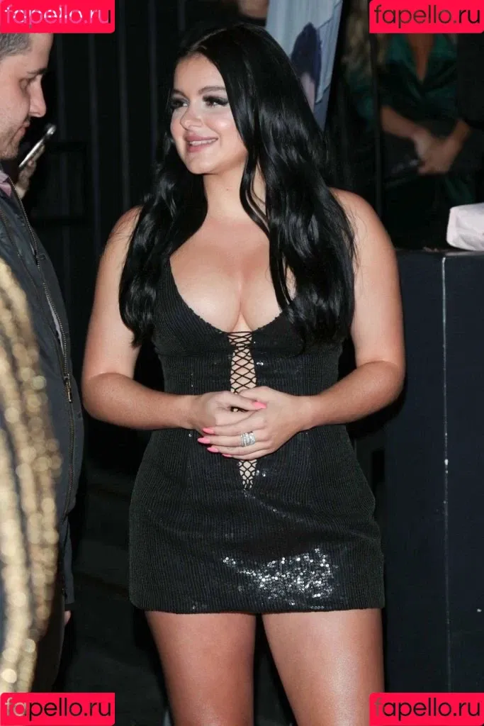 Ariel Winter Onlyfans Photo Gallery 