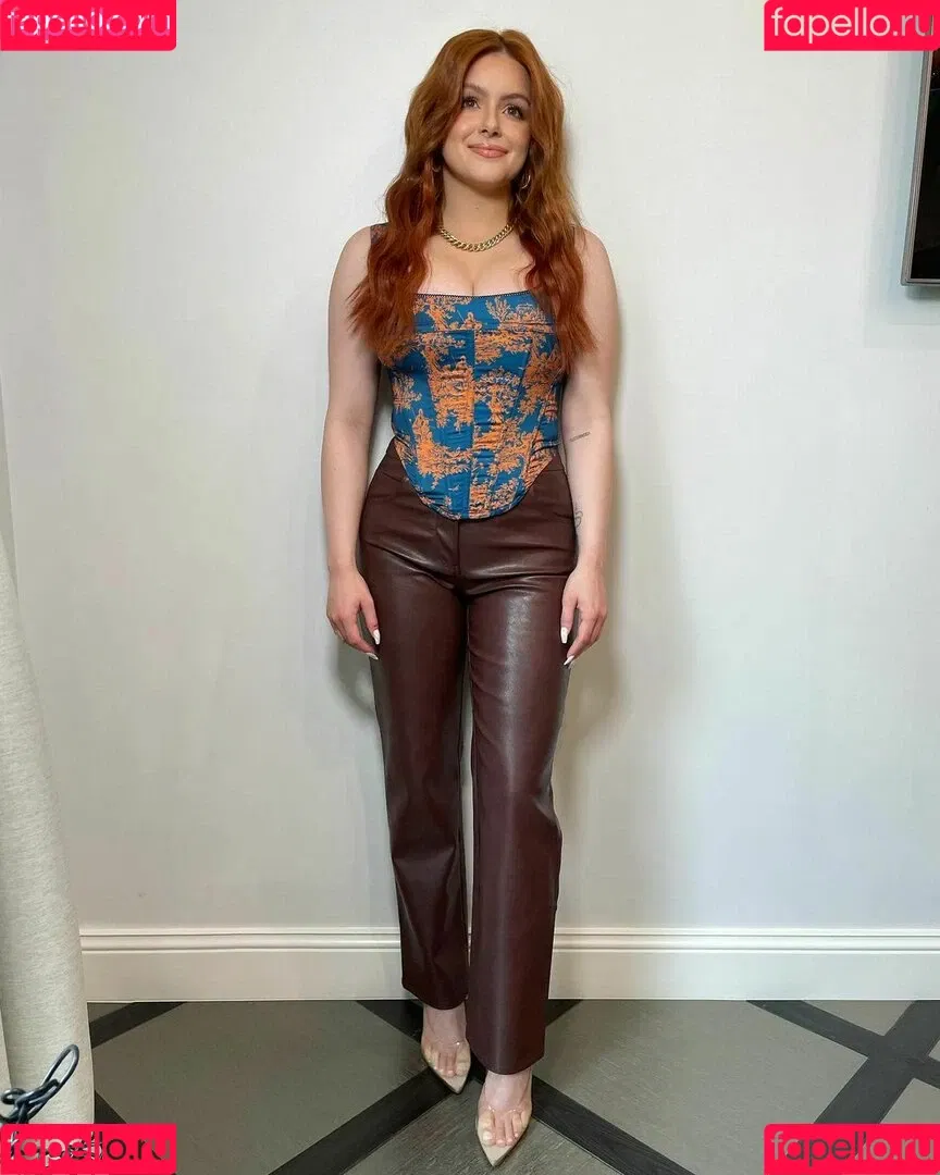 Ariel Winter Onlyfans Photo Gallery 