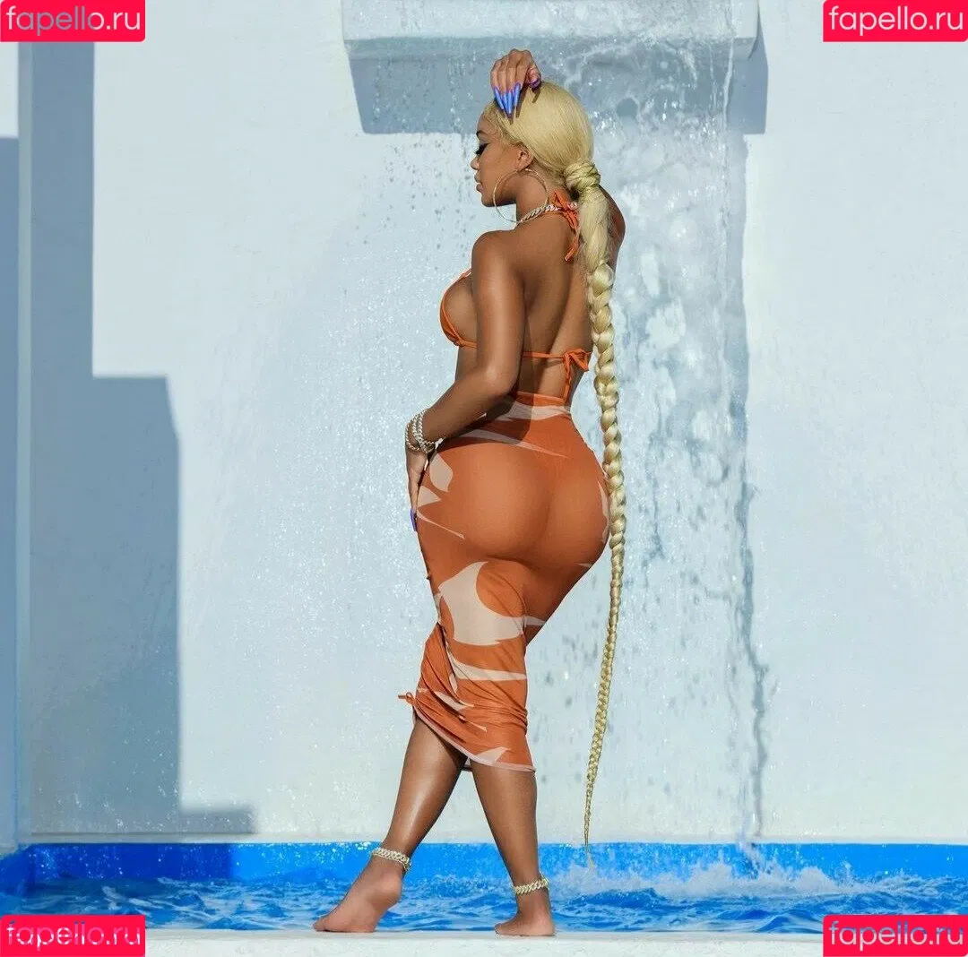Saweetie Onlyfans Photo Gallery 