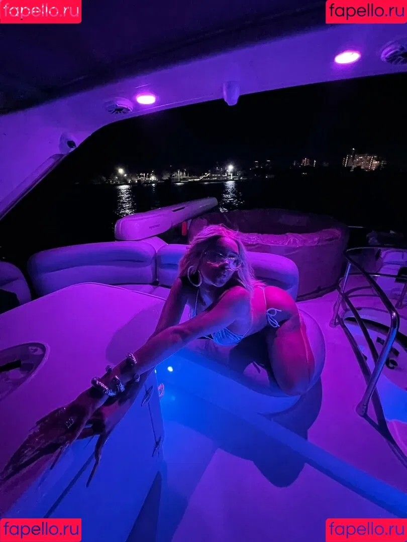 Saweetie Onlyfans Photo Gallery 