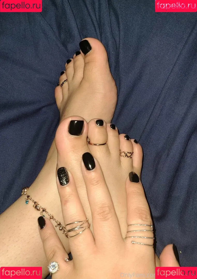 feetstacystay Onlyfans Photo Gallery 