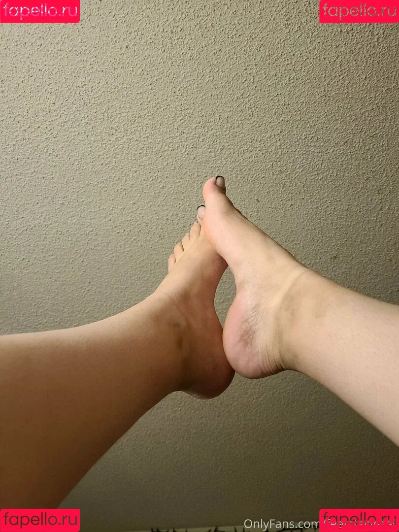 feetstacystay Onlyfans Photo Gallery 