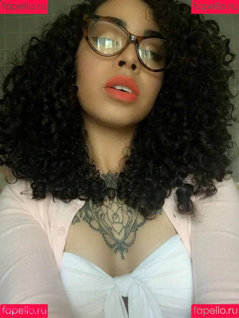 Ashprincessmidna Onlyfans Photo Gallery 