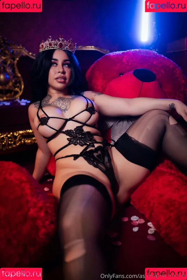 Ashprincessmidna Onlyfans Photo Gallery 