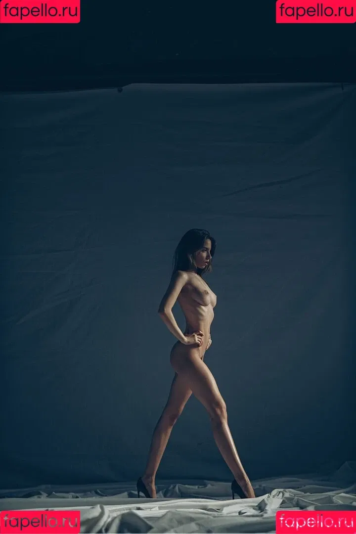 Rebecca Bagnol Onlyfans Photo Gallery 
