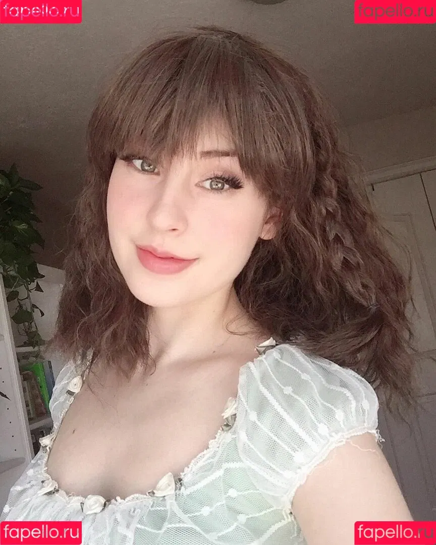 Raineemery Onlyfans Photo Gallery 