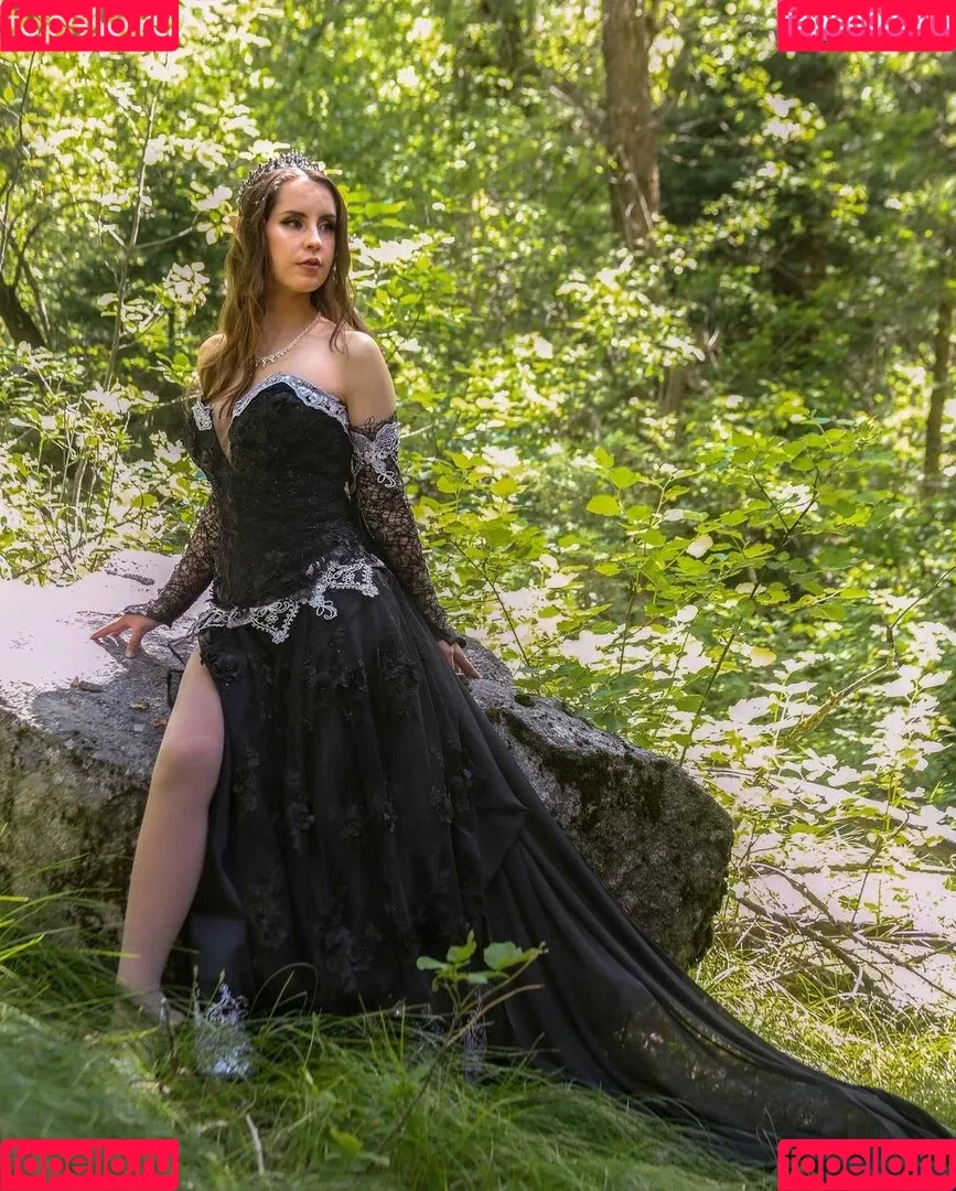 Raineemery Onlyfans Photo Gallery 
