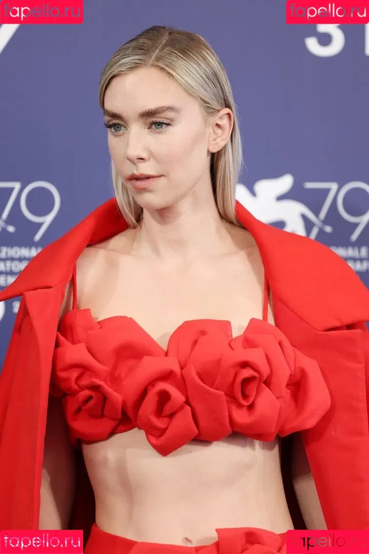 Vanessa Kirby Onlyfans Photo Gallery 