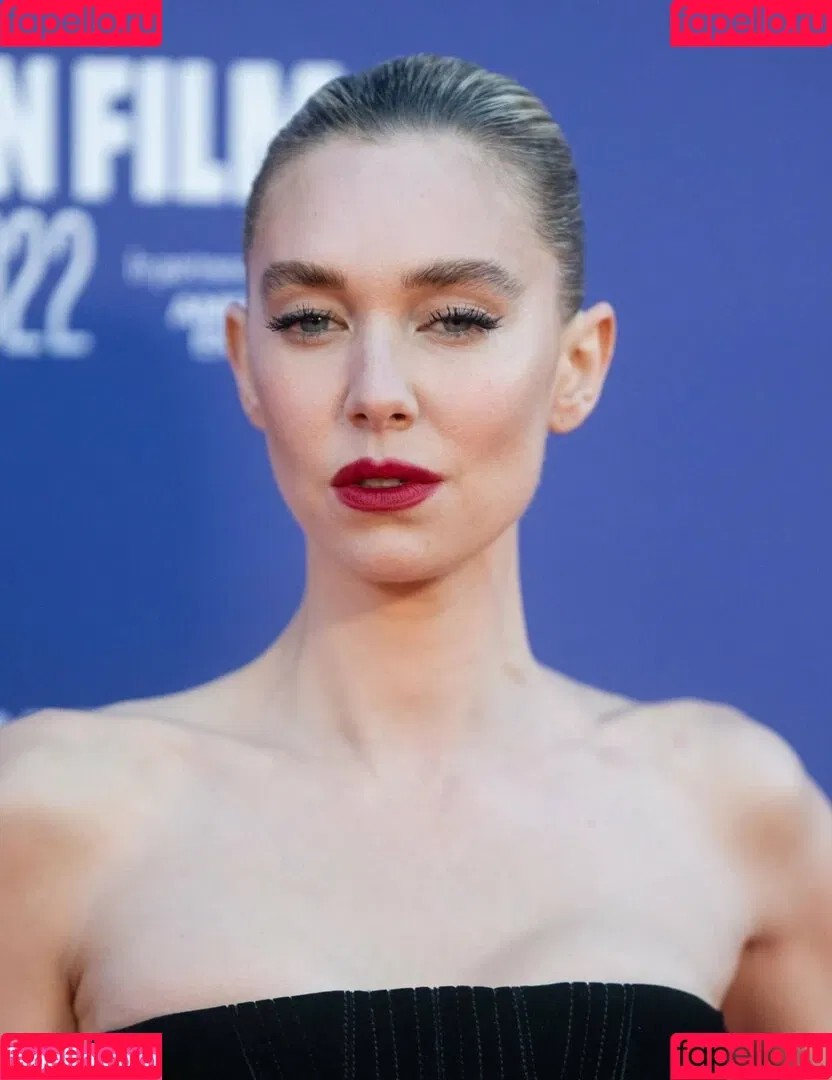 Vanessa Kirby Onlyfans Photo Gallery 