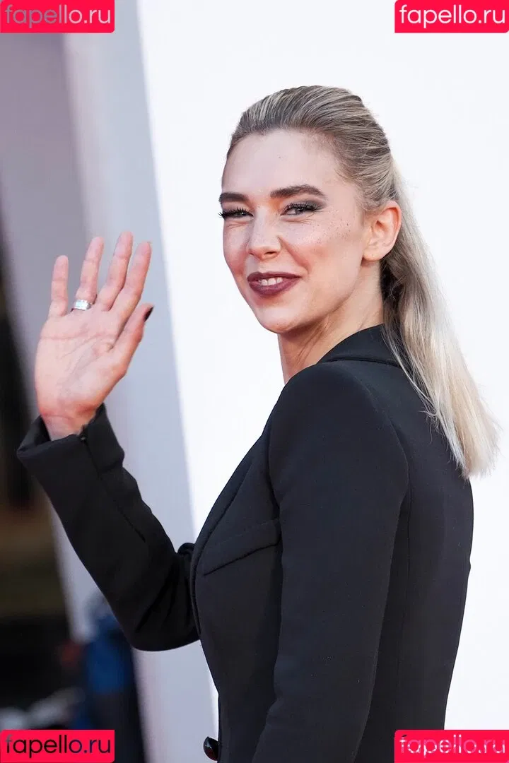 Vanessa Kirby Onlyfans Photo Gallery 
