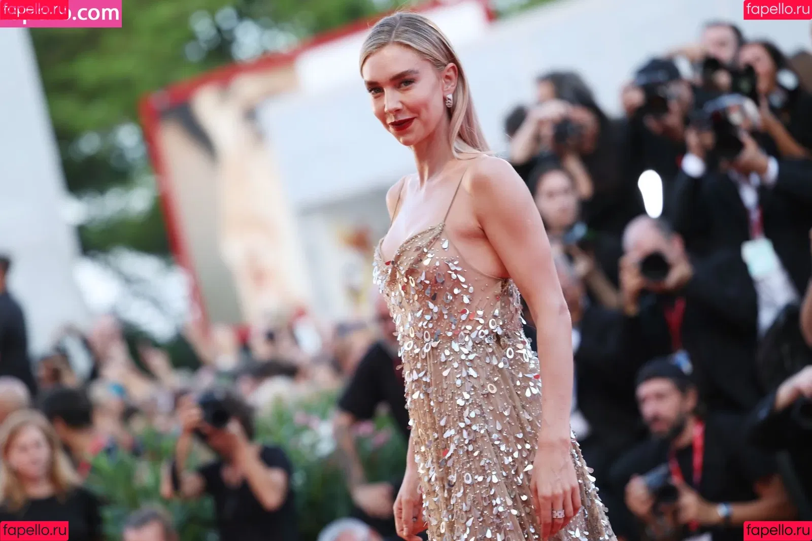 Vanessa Kirby Onlyfans Photo Gallery 