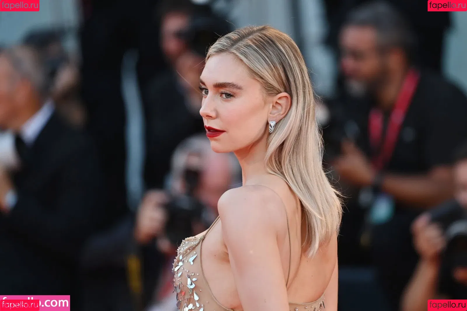 Vanessa Kirby Onlyfans Photo Gallery 
