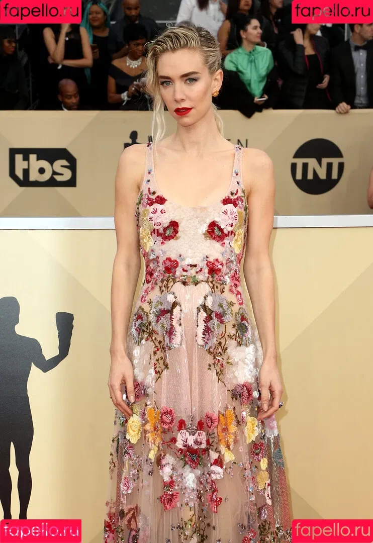 Vanessa Kirby Onlyfans Photo Gallery 