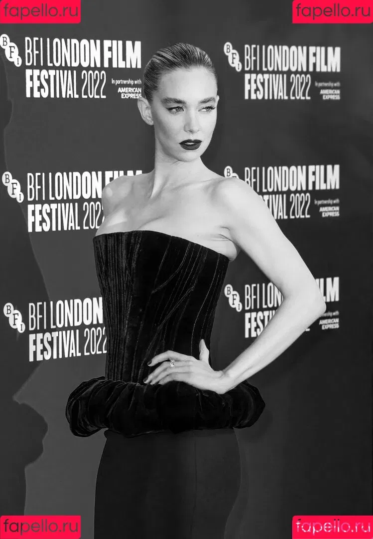 Vanessa Kirby Onlyfans Photo Gallery 