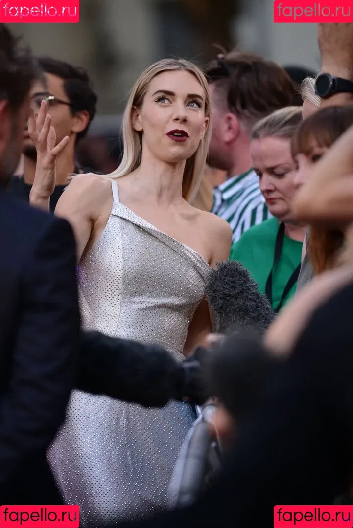 Vanessa Kirby Onlyfans Photo Gallery 