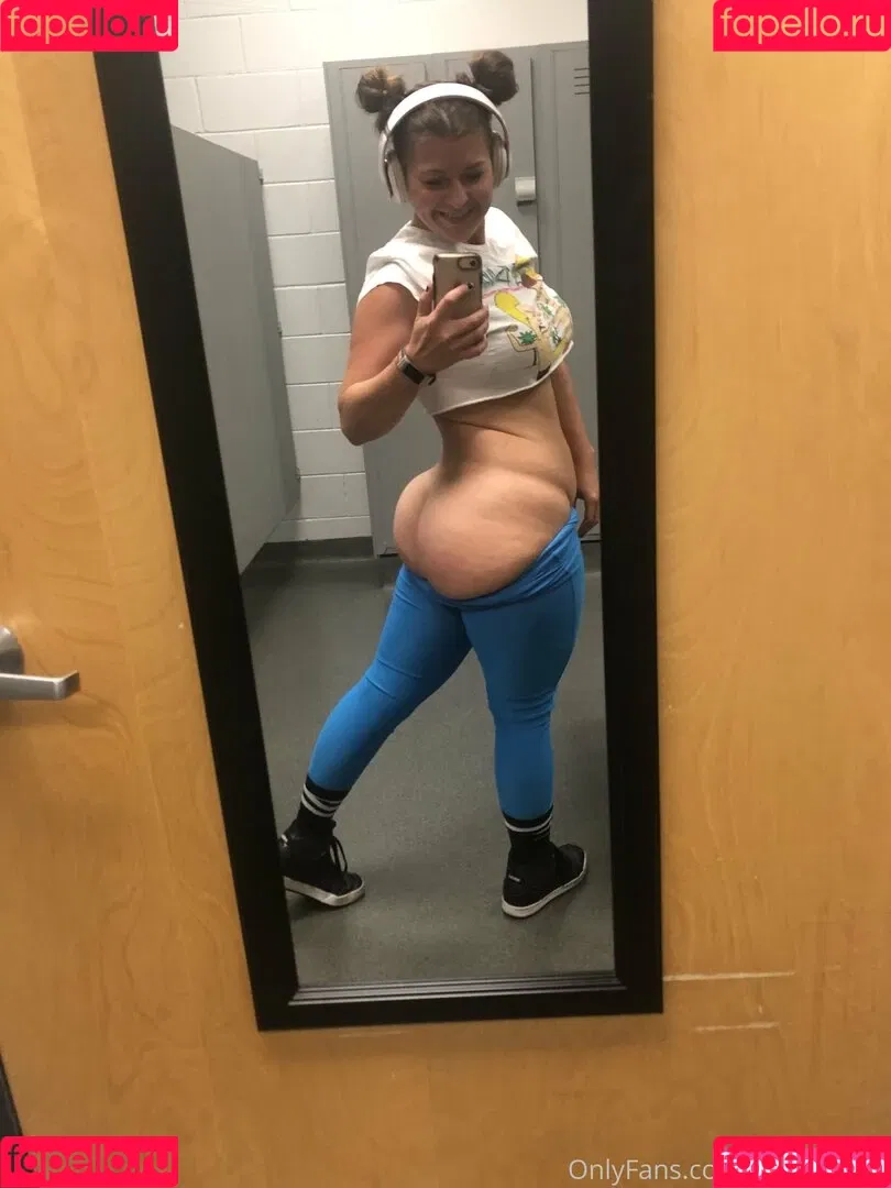 thicksmiley Onlyfans Photo Gallery 