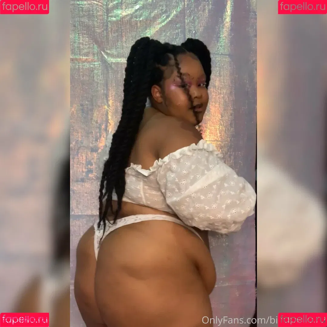 bimbosim22 Onlyfans Photo Gallery 