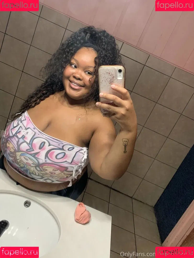 bimbosim22 Onlyfans Photo Gallery 