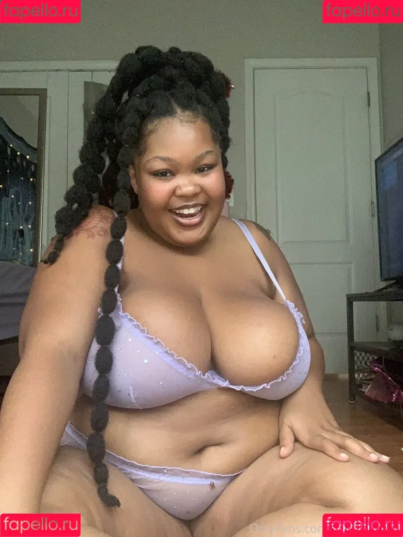 bimbosim22 Onlyfans Photo Gallery 