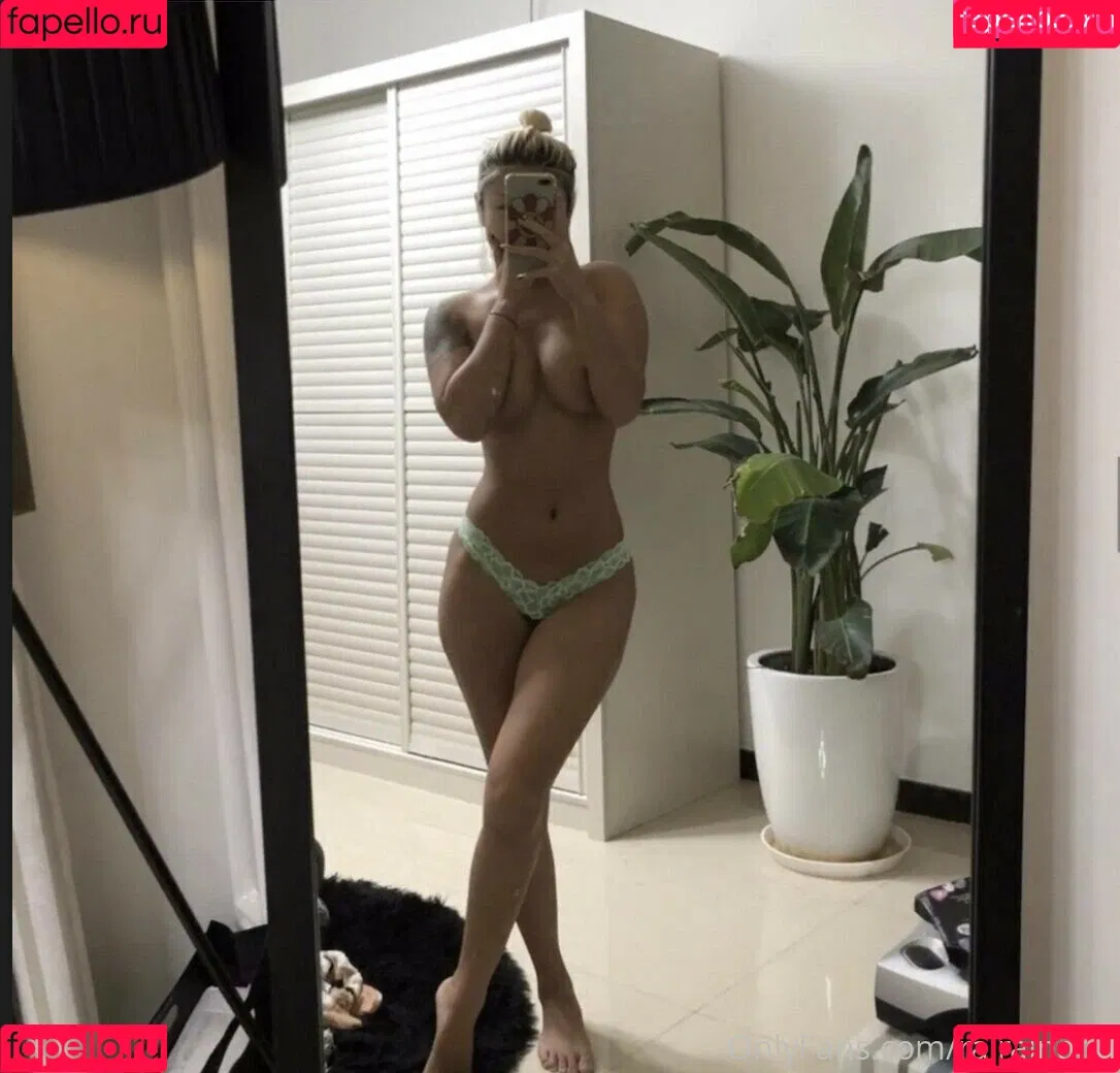 Rairainana Onlyfans Photo Gallery 