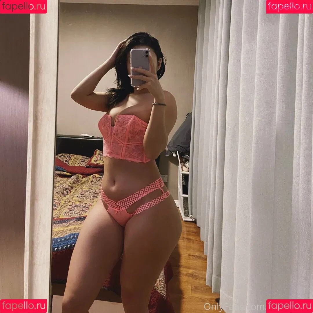 Rairainana Onlyfans Photo Gallery 