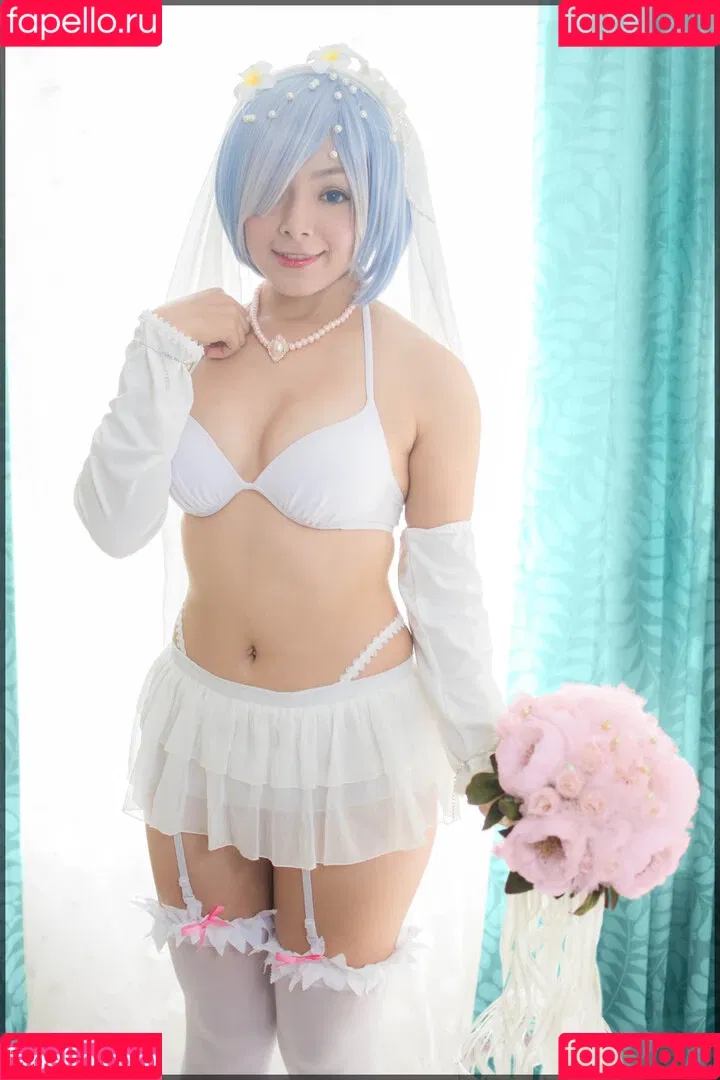 Hitomi Locks Onlyfans Photo Gallery 