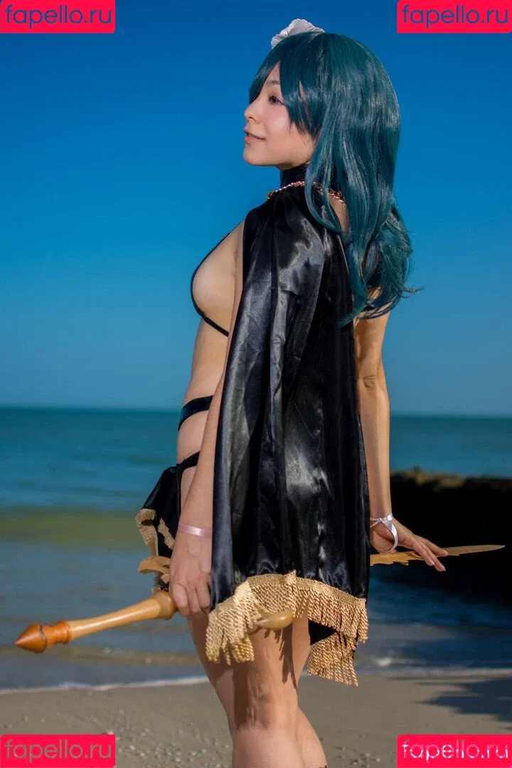 Hitomi Locks Onlyfans Photo Gallery 