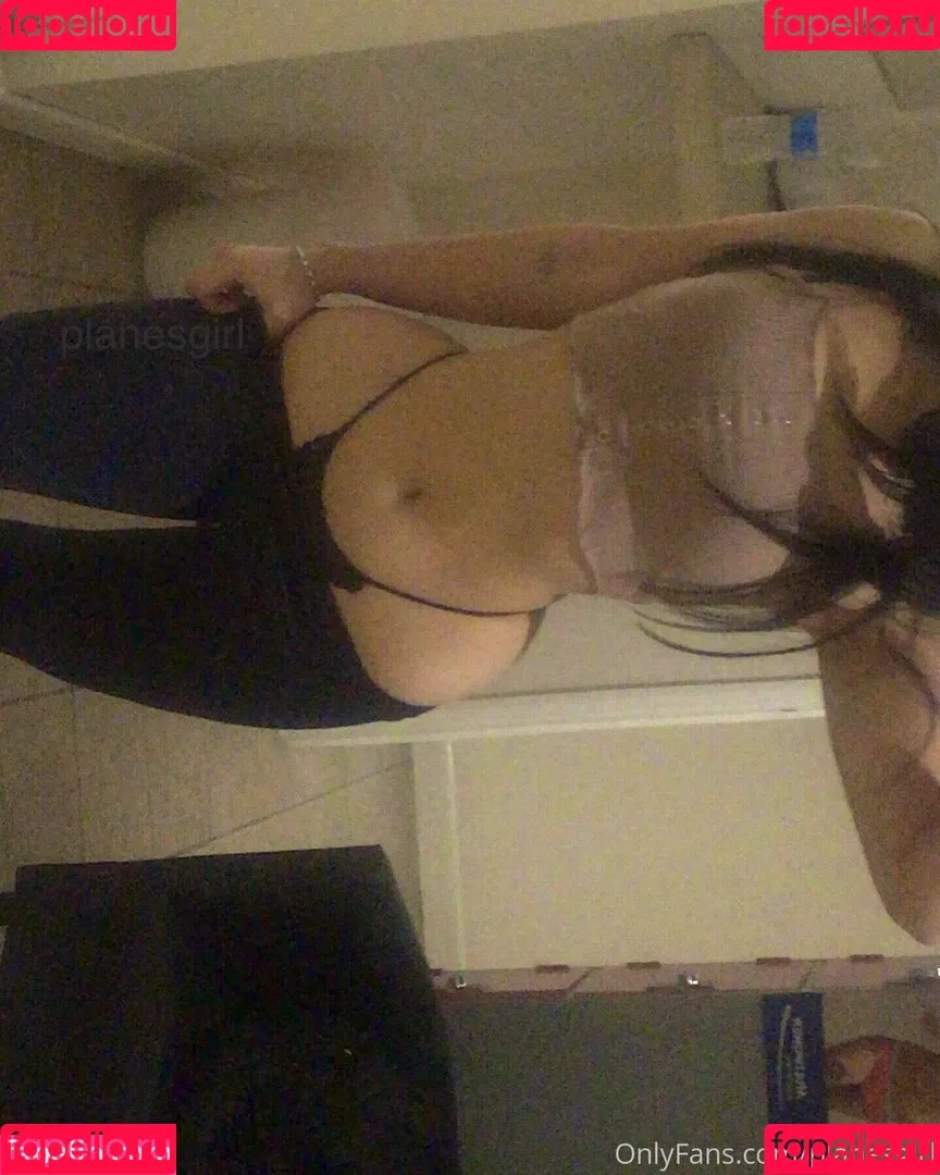 planesgirl Onlyfans Photo Gallery 