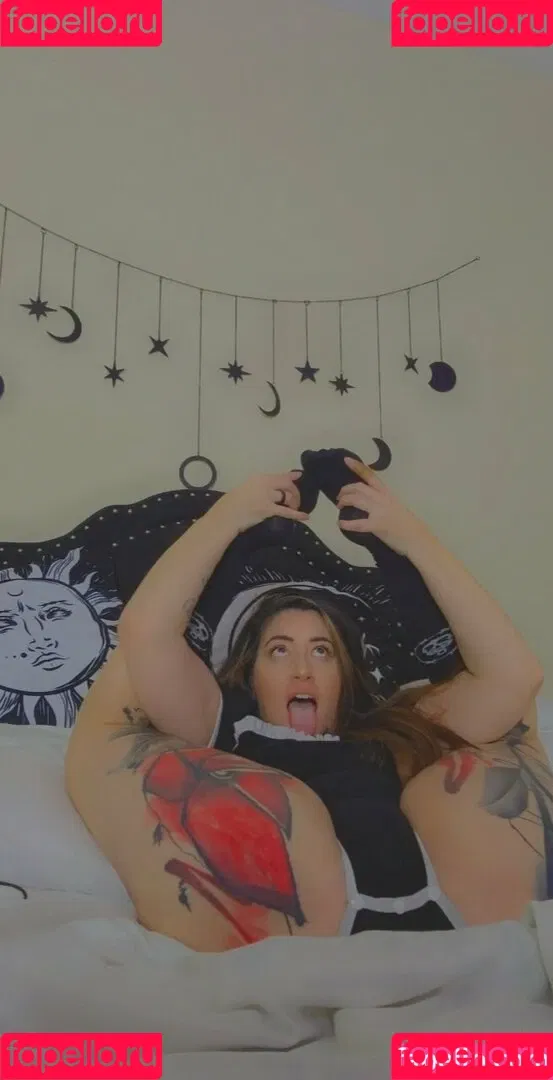 poppycarmine Onlyfans Photo Gallery 