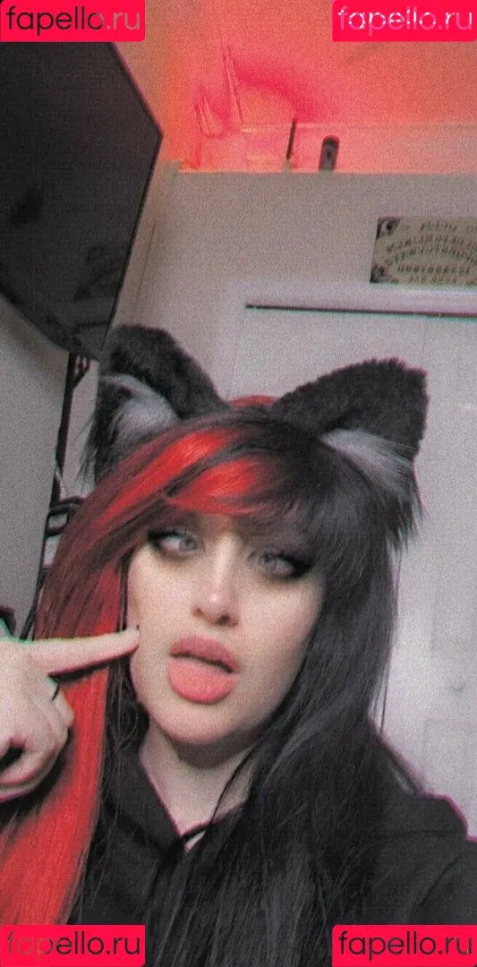 poppycarmine Onlyfans Photo Gallery 