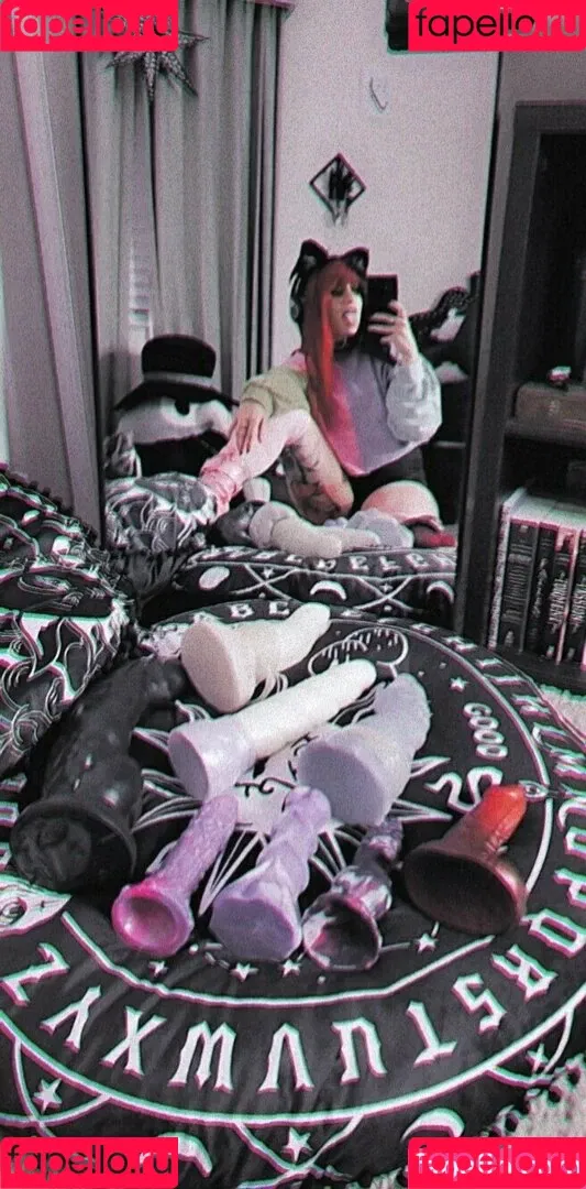 poppycarmine Onlyfans Photo Gallery 