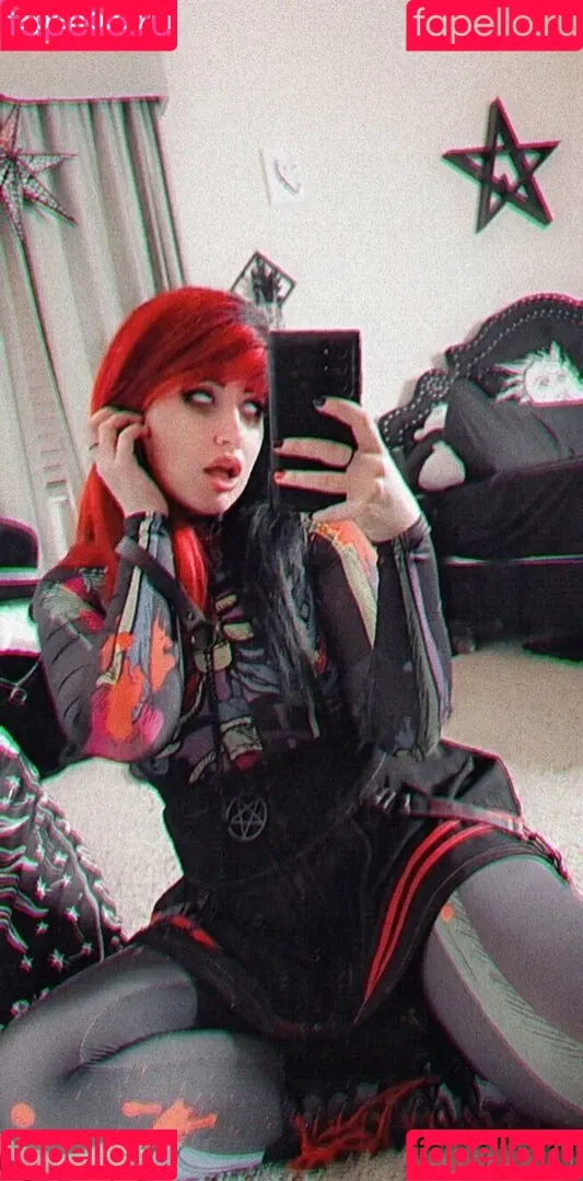 poppycarmine Onlyfans Photo Gallery 