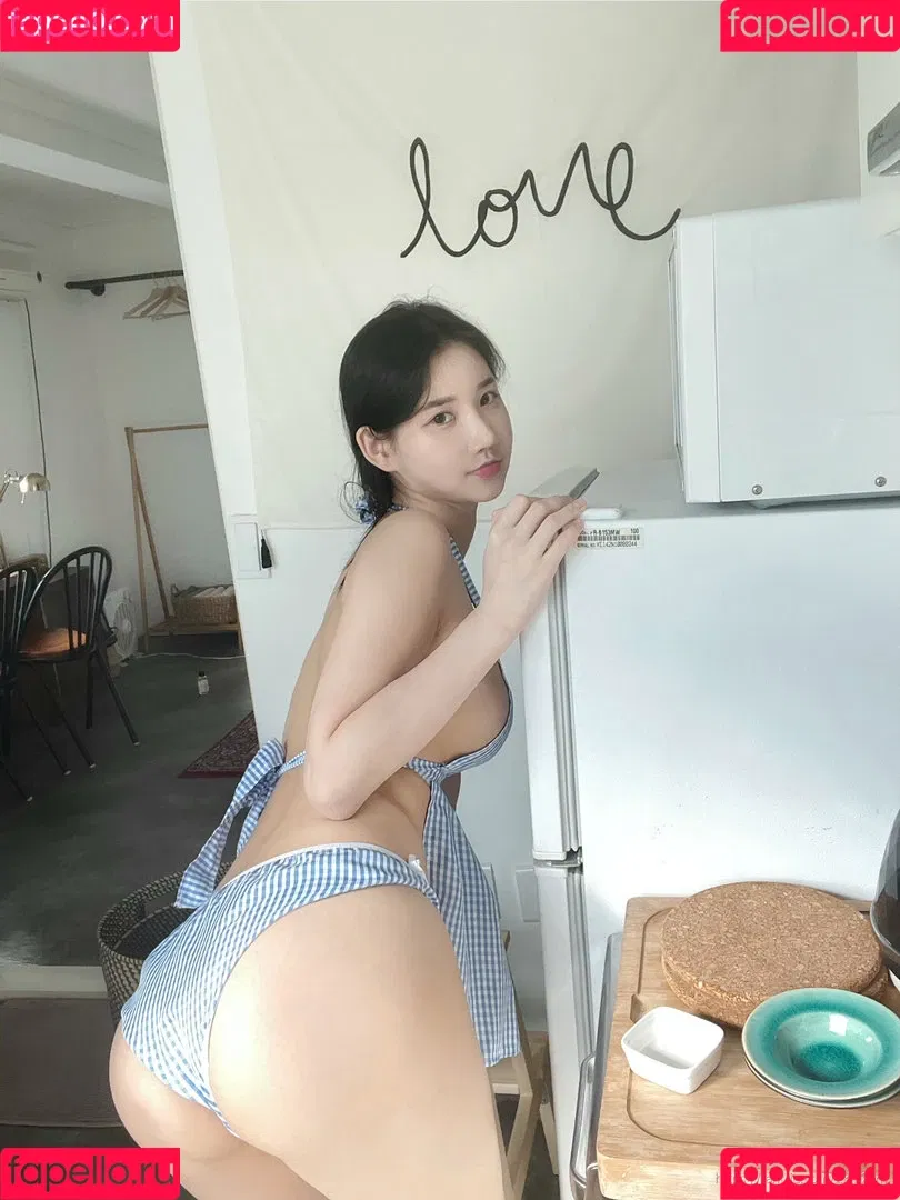 2km_2km Onlyfans Photo Gallery 