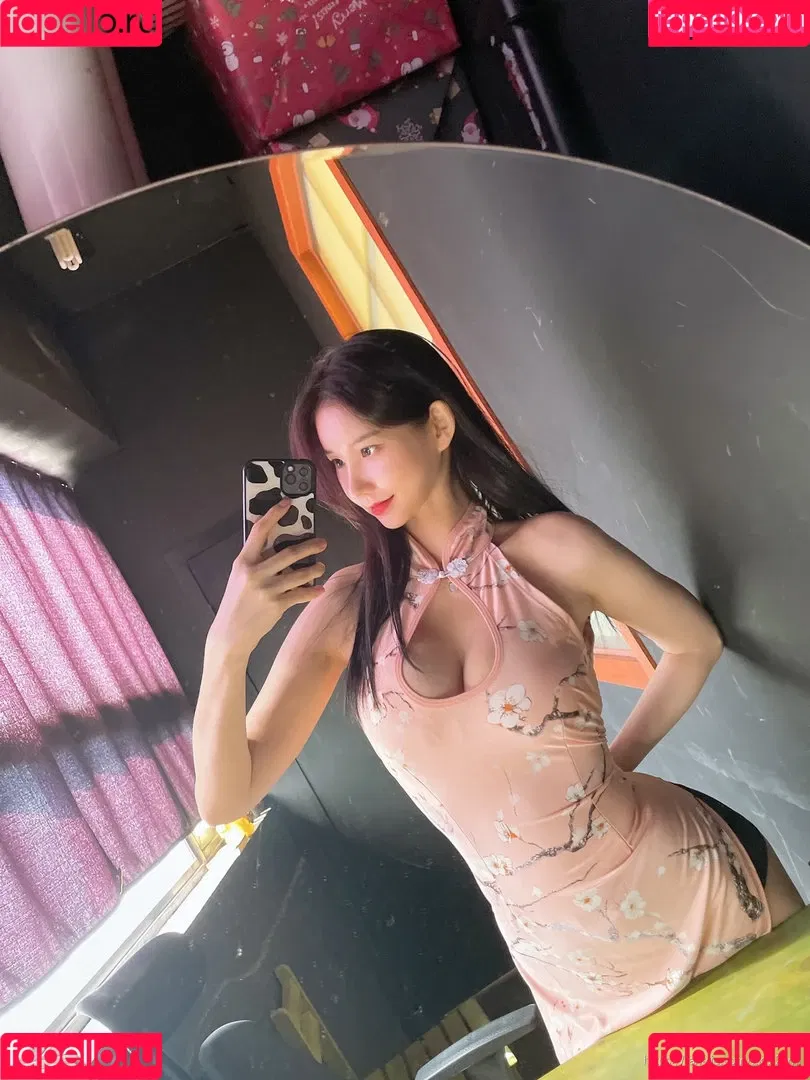 2km_2km Onlyfans Photo Gallery 