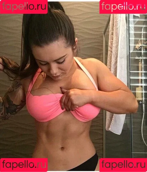 Biker Biddie Onlyfans Photo Gallery 
