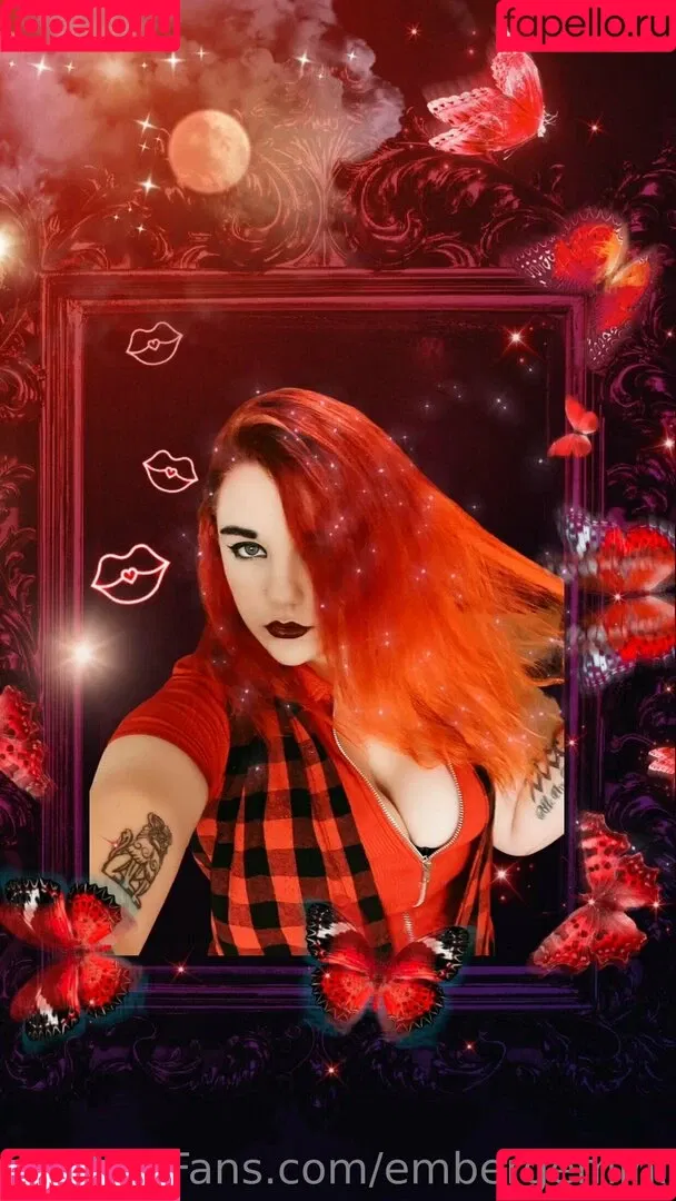 embergemini Onlyfans Photo Gallery 