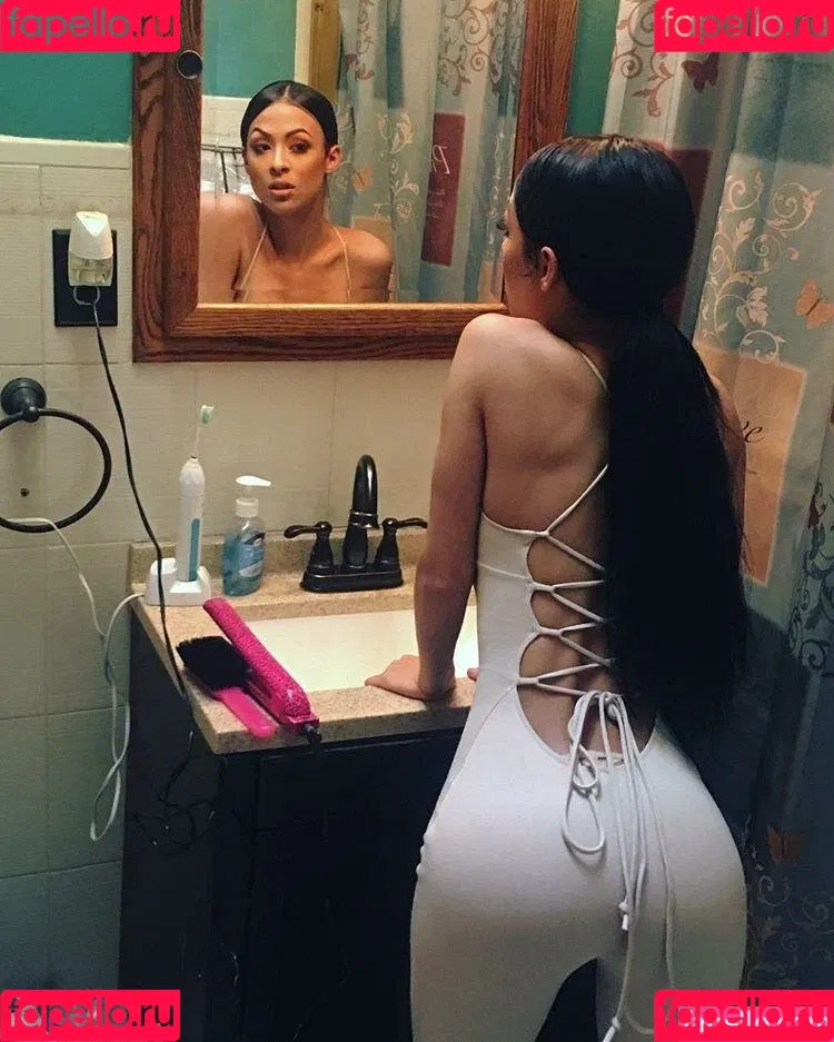 kaylinaeileennn Onlyfans Photo Gallery 